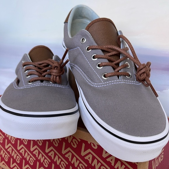 Vans Men’s Era 59
(C&L) Frost Gray/Acid Den
VN0A38FSQ70
Sneakers - Picture 6 of 16